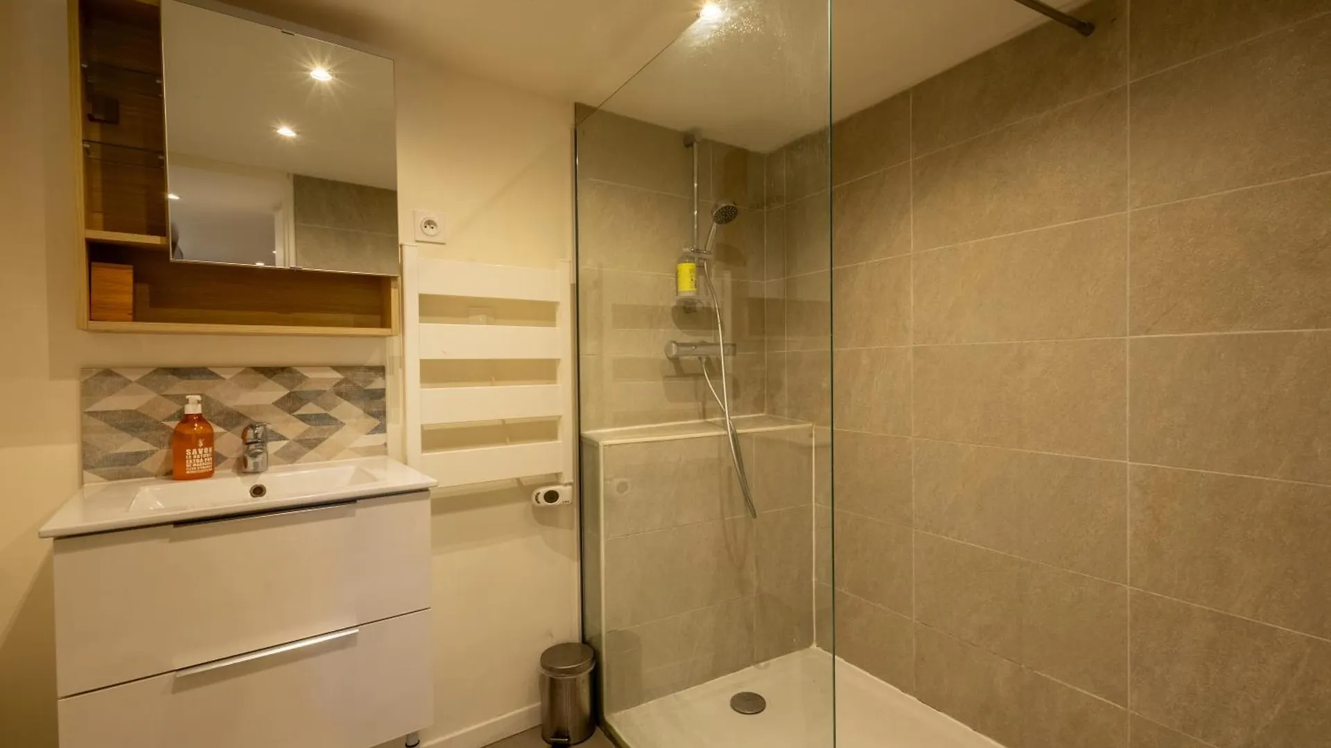 Le Venitien Loft Avec Vue Sur Les Voiliers Apartment Martigues