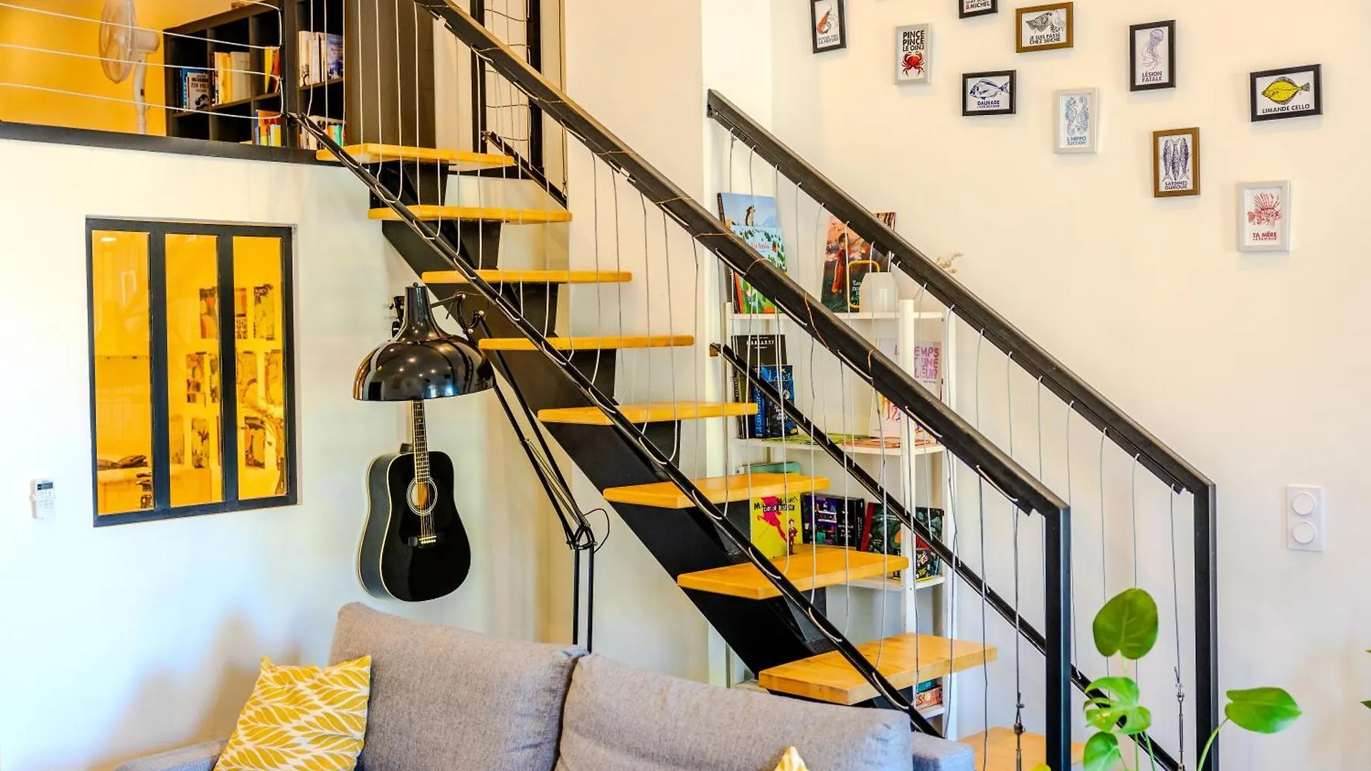 Loft Avec Vue Sur Les Voiliers Daire Martigues